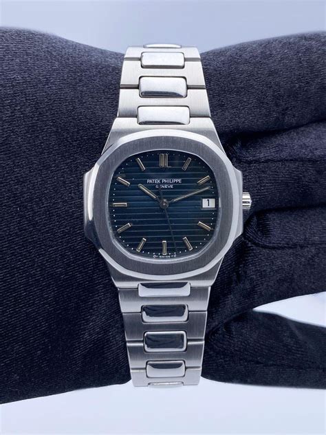 patek philippe nautilus 3900 stainless steel quartz 3900 1a